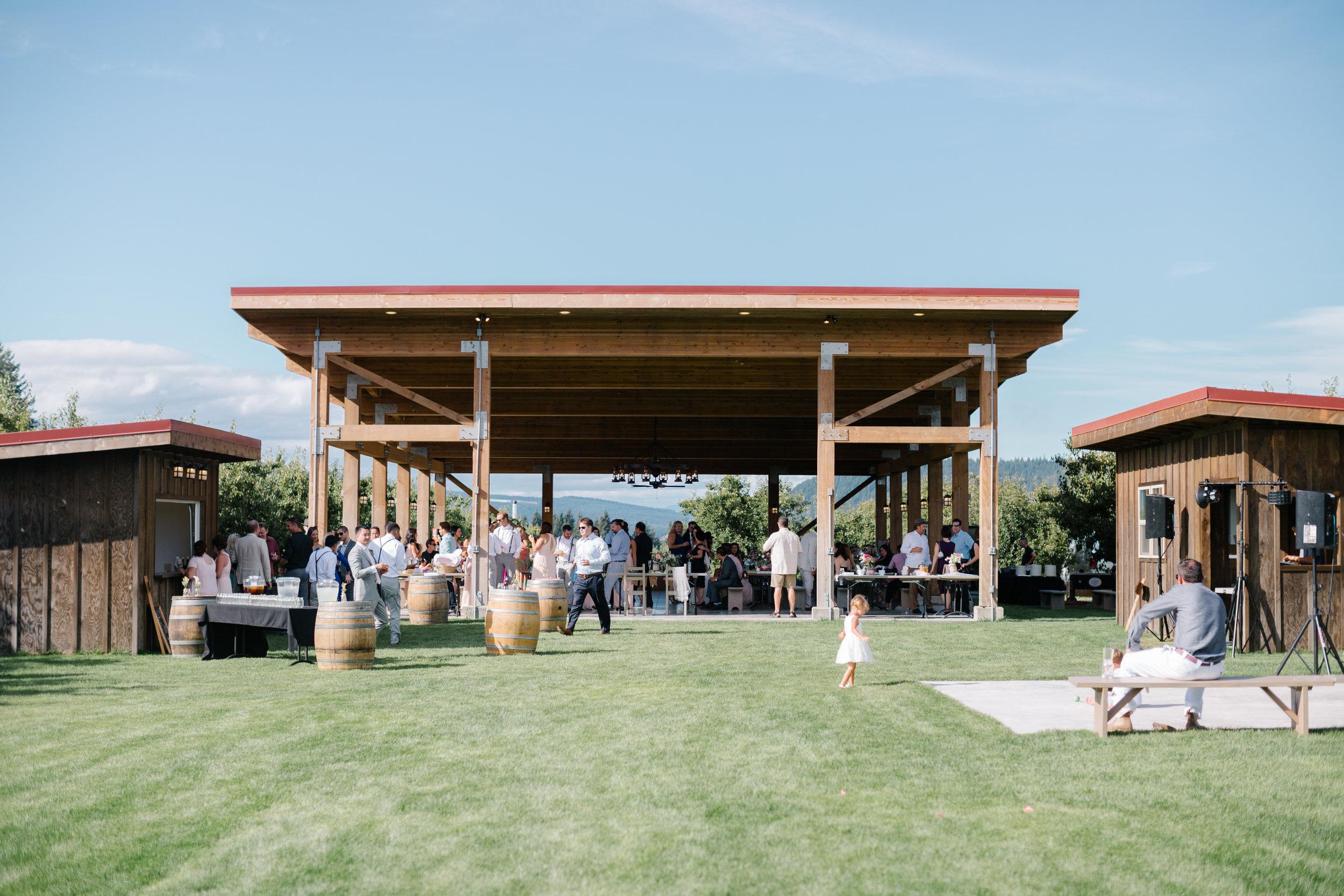 The Wedding Website of Jenae Johnson and Dominic Laing