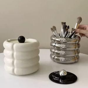 Layers Brush Holder - Silver