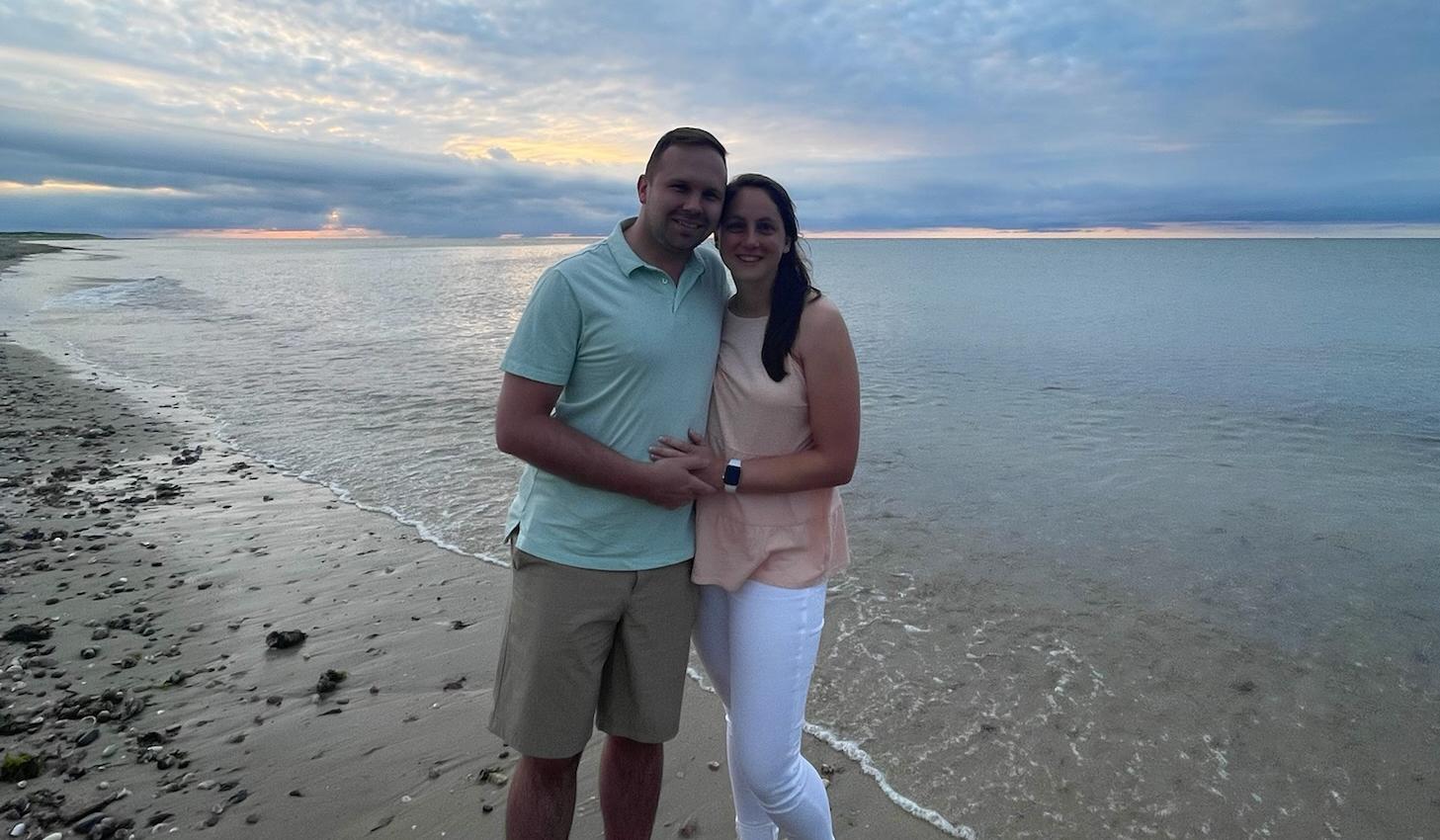 The Wedding Website of Holly Gunio and Trevor Teefey