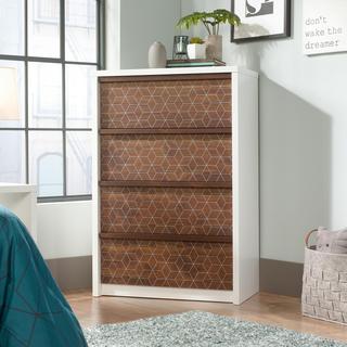Harvey Park 4-Drawer Chest