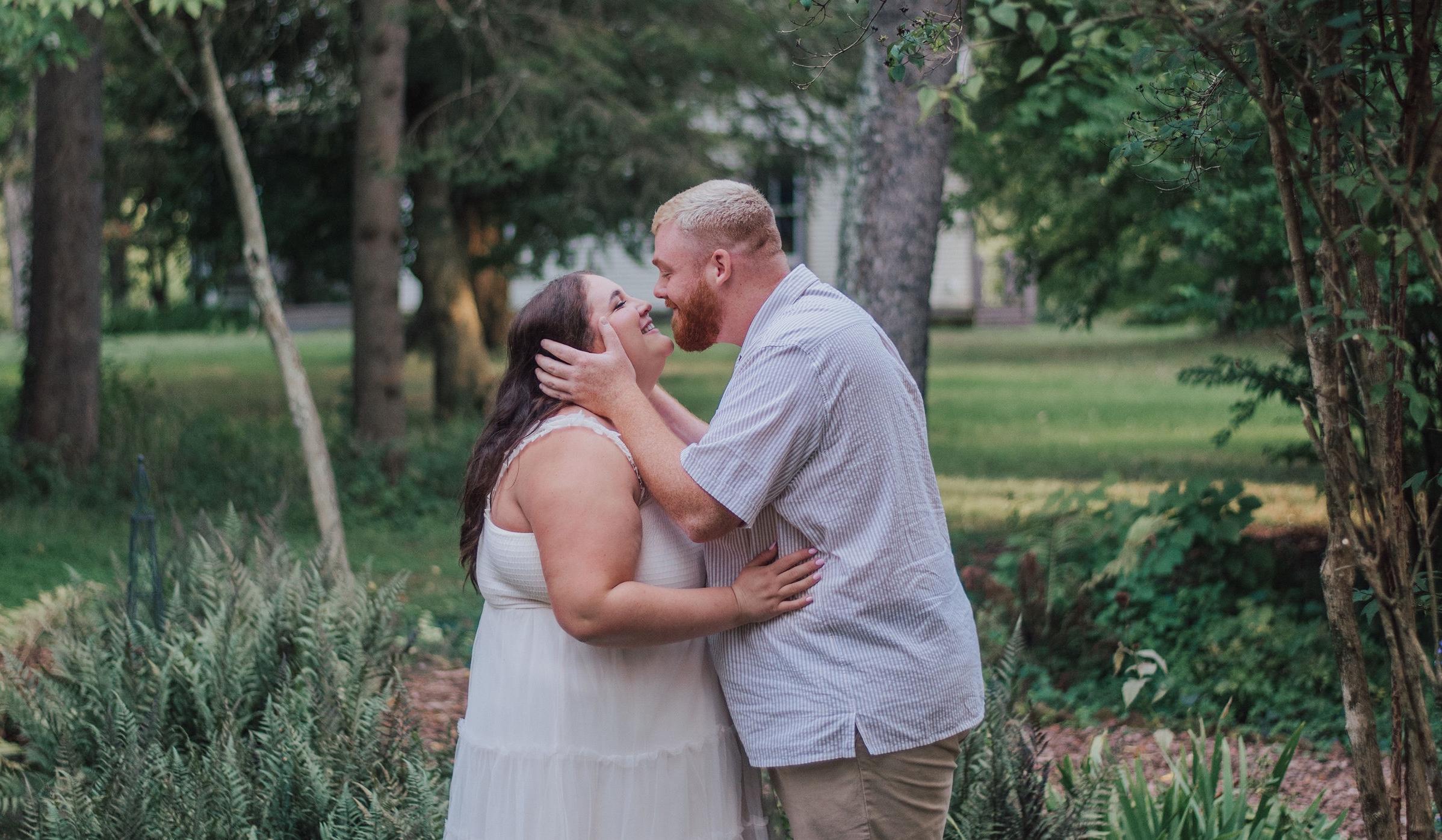 The Wedding Website of Deanna Maree DellaPia and Zacchary Warren Sabella