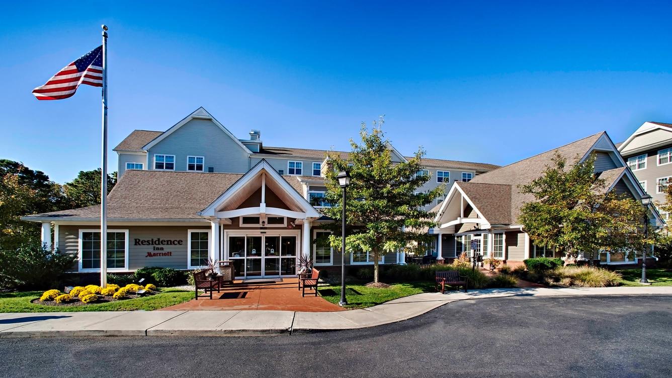 The Wedding Website of Samantha Scullion and Kyle Bylsma