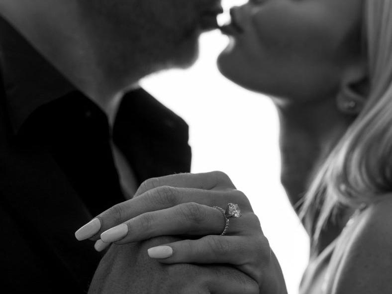The Wedding Website of Erin Crain and Benjamin Clattenburg