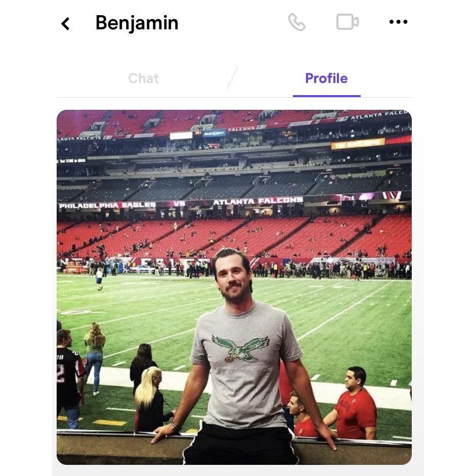 October 21st 2020: "How it all started" We met on the Dating app "Hinge" - Yes, this was Ben's photo that I "swiped right" too...