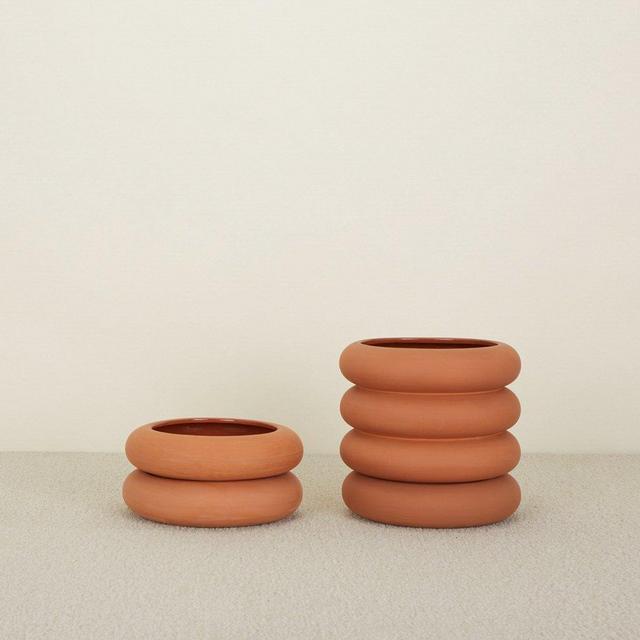 STACKING PLANTERS