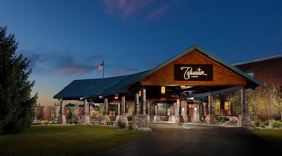 The Wedding Website of Emilee Burleigh and Andrew Wing