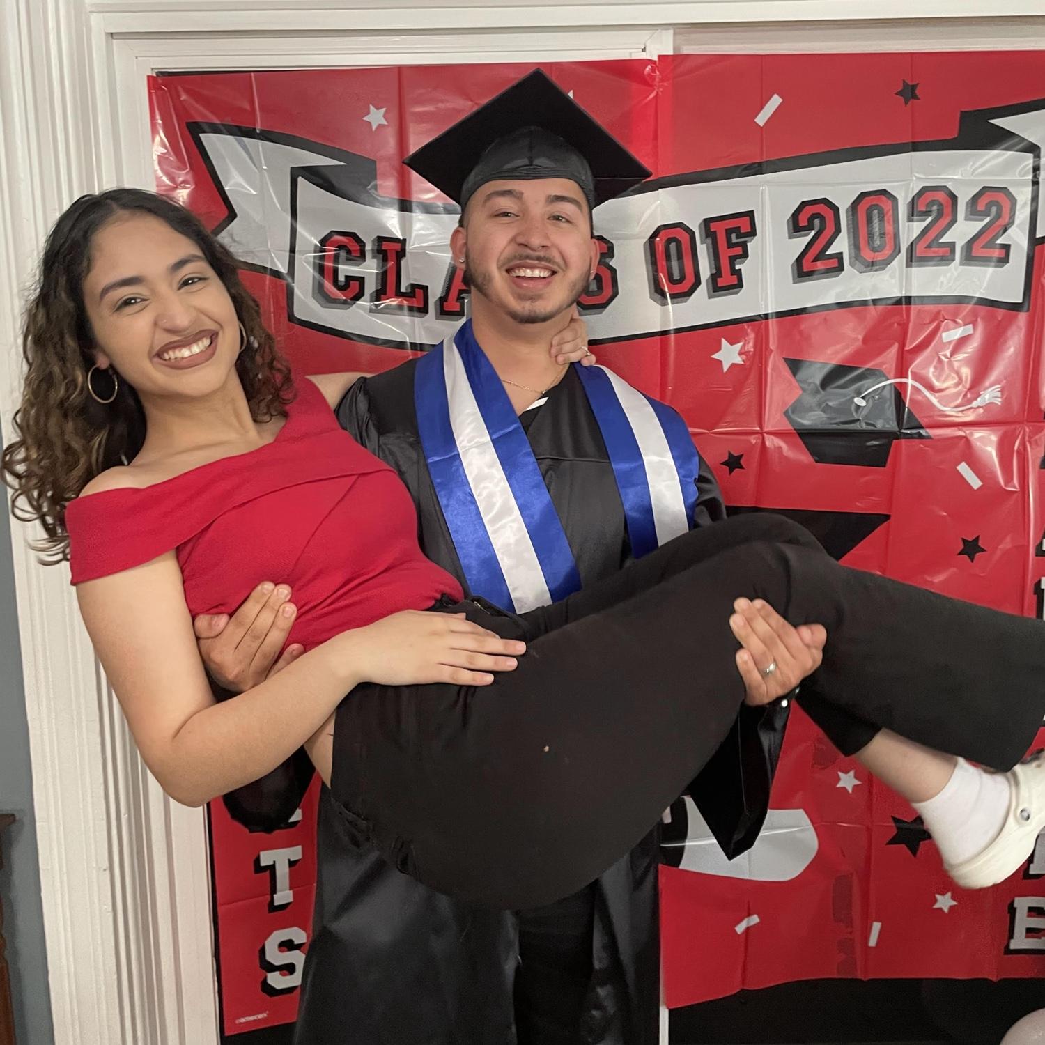 This was when he graduated from college and got his dream job. I’m so proud of everything he’s accomplished and grateful to celebrate such a big moment together. ✨