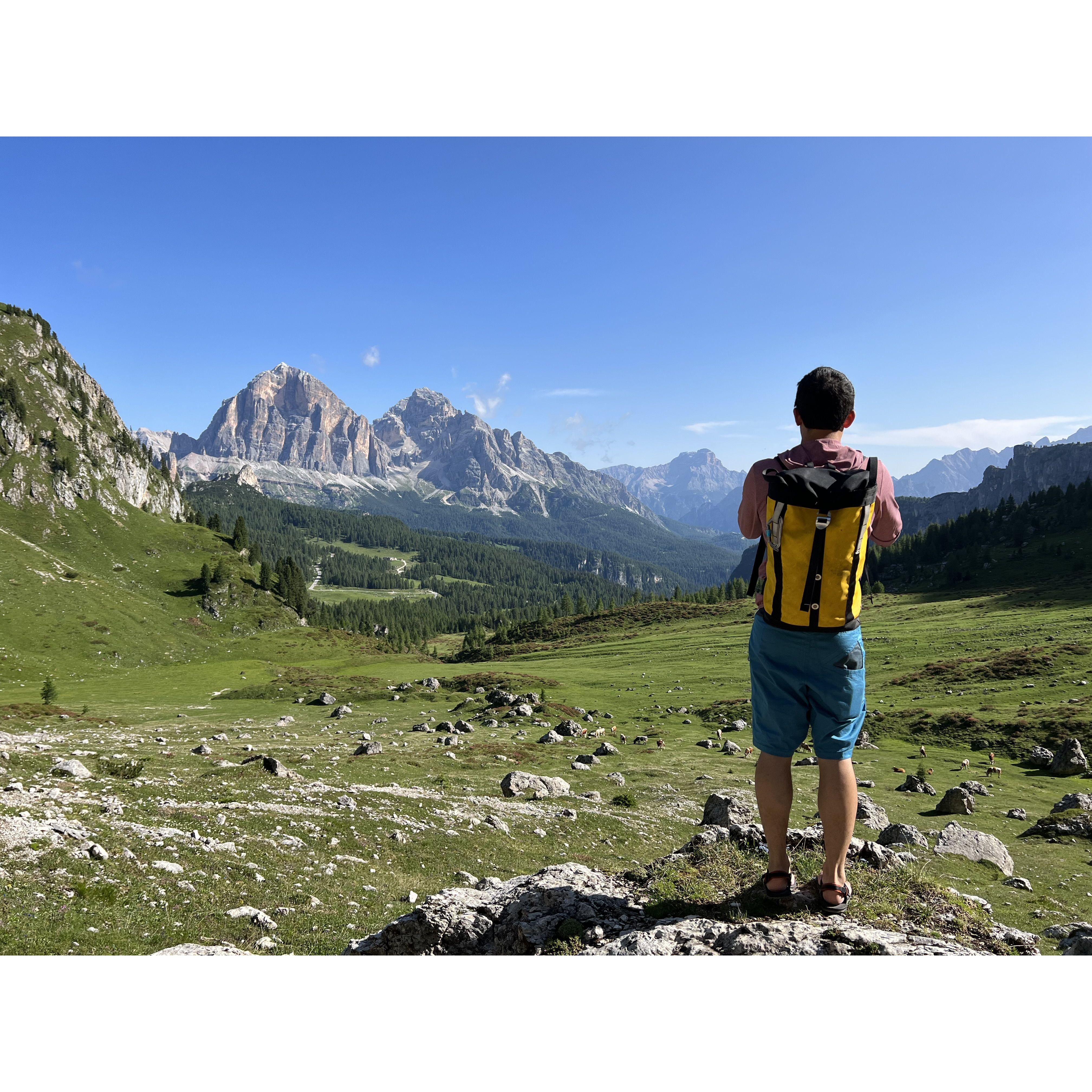 Hiking in the Dolomites | Italy