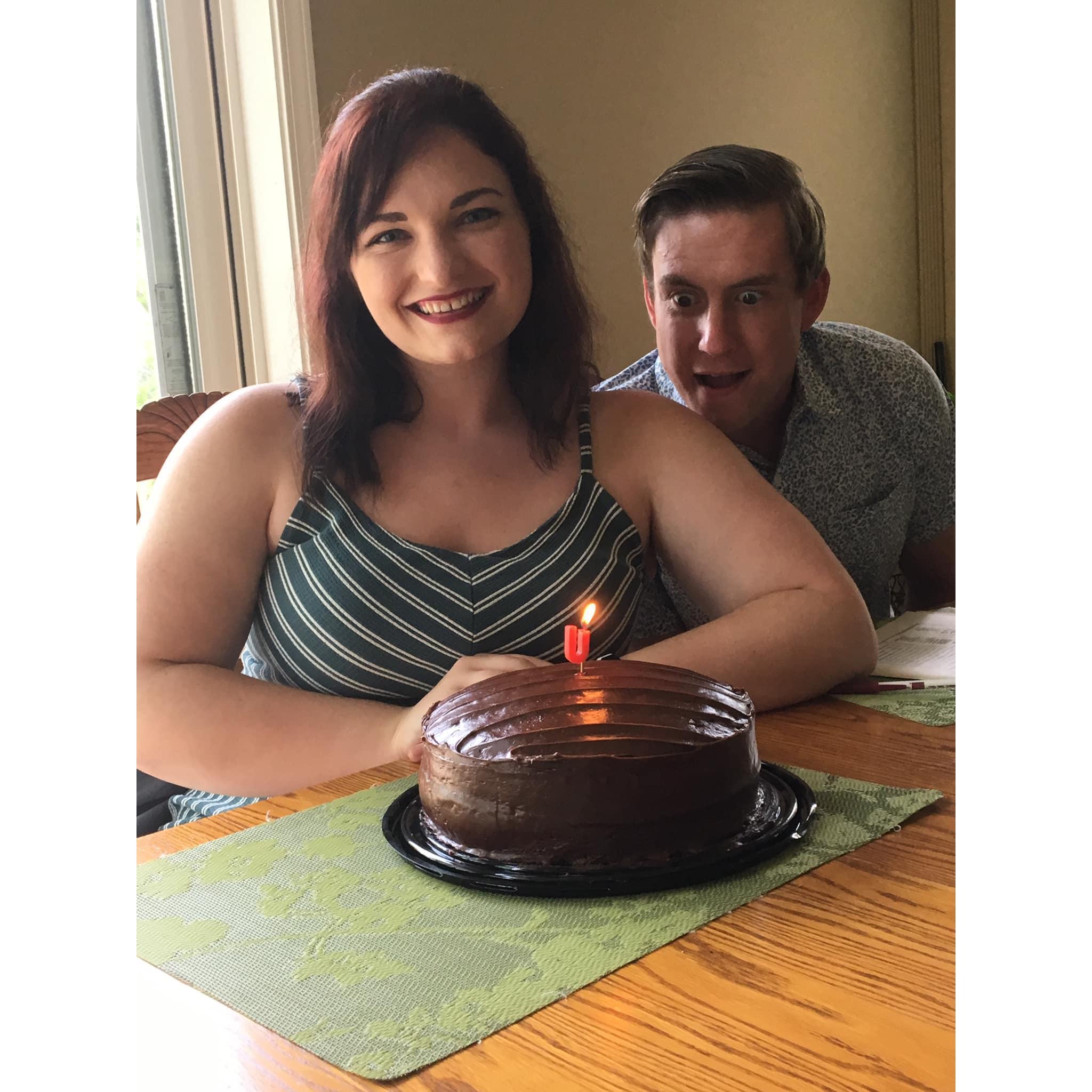 THAT'S MY CAKE!