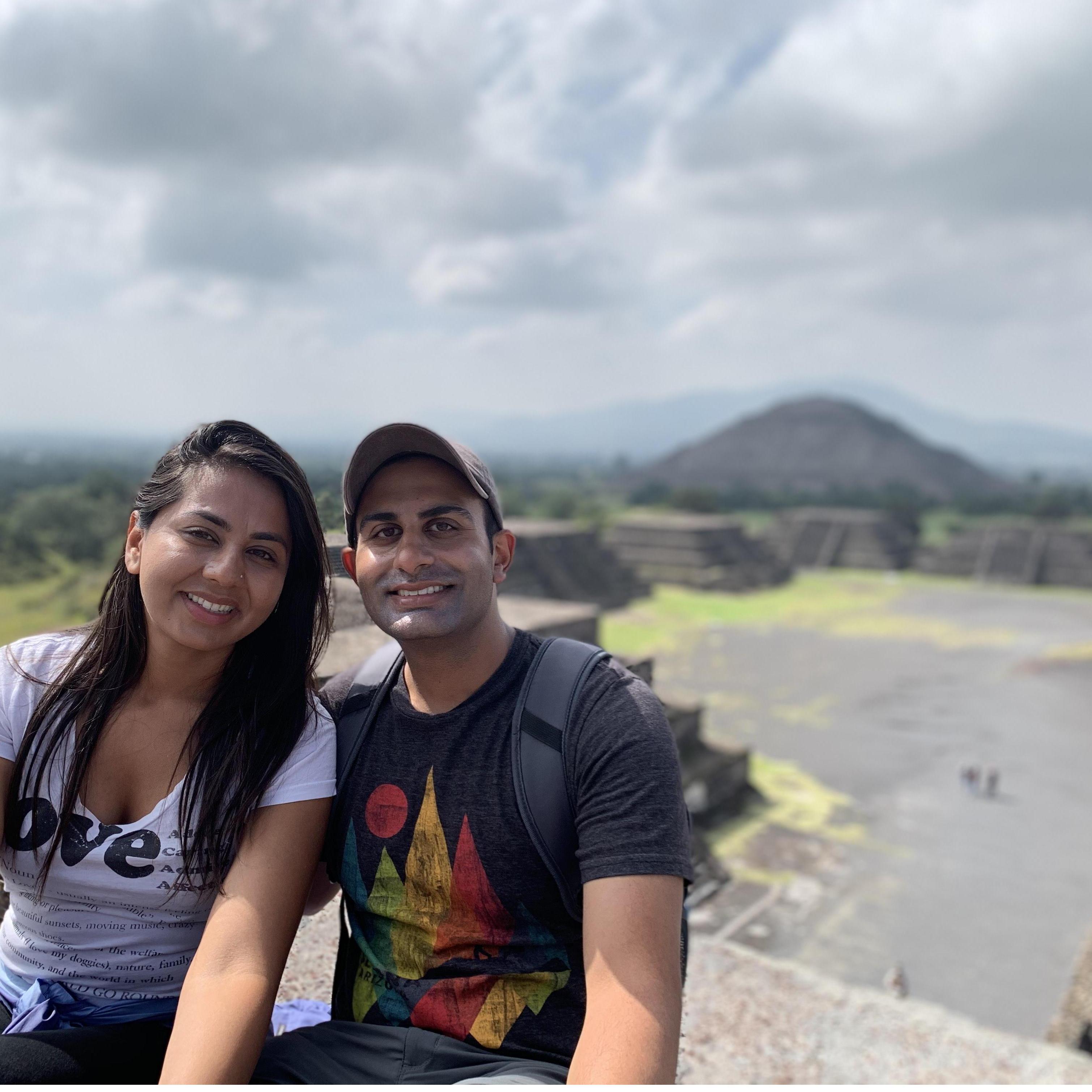Climbing pyramids, Teotihuacan