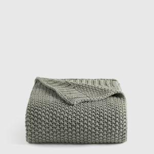 Cotton Fisherman Throw in Dried Sage