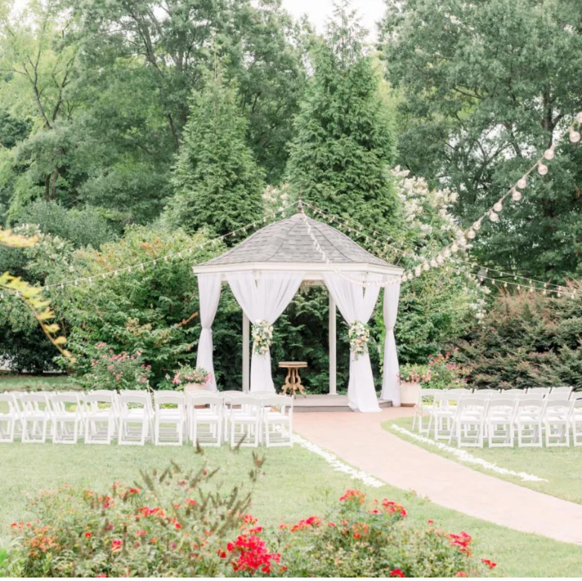 The Wedding Website of Melissa Martin and Phil Champion