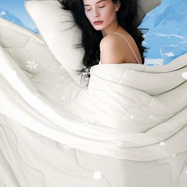 DOWNCOOL Cooling Comforter, Cream White Cooling Blanket King Size, Cooling Duvet for Hot Sleeper, Breathable Summer Quilt, Lightweight Soft Q-Max>0.4 Arc-Chill Cool Comforter,106"X90"