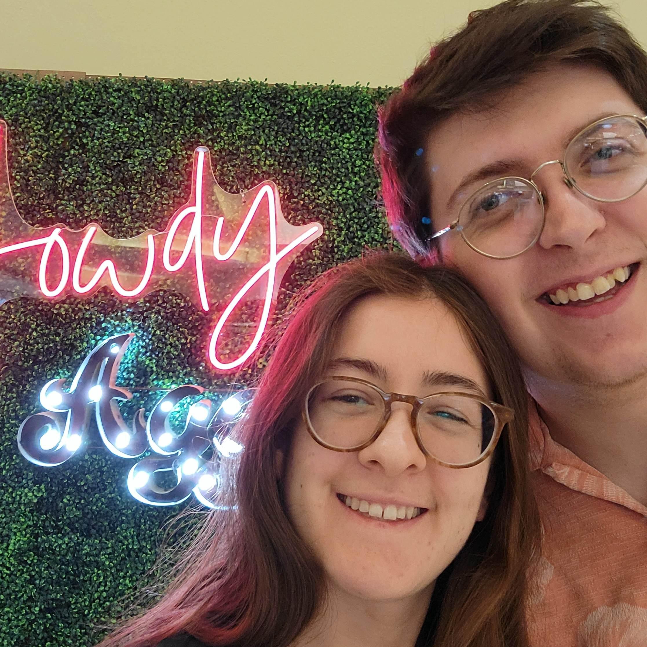 "Howdy Aggies" sign in College Station
