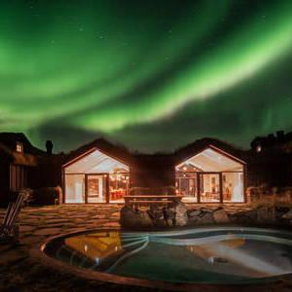 Honeymoon- Lodging in Iceland