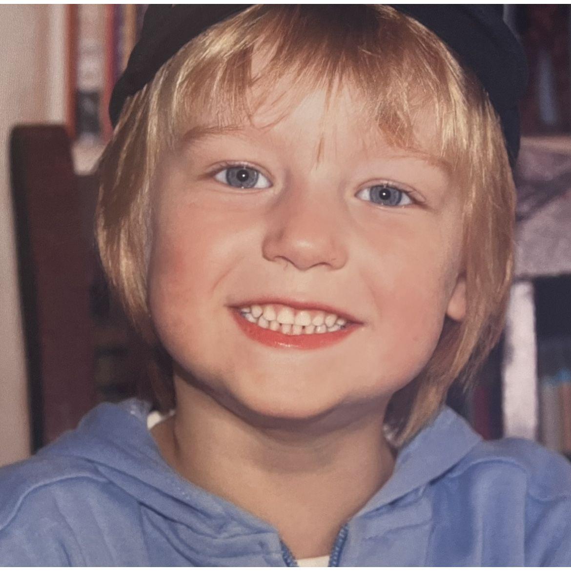 Christophe as a cute baby!
Christophe als schattige baby!