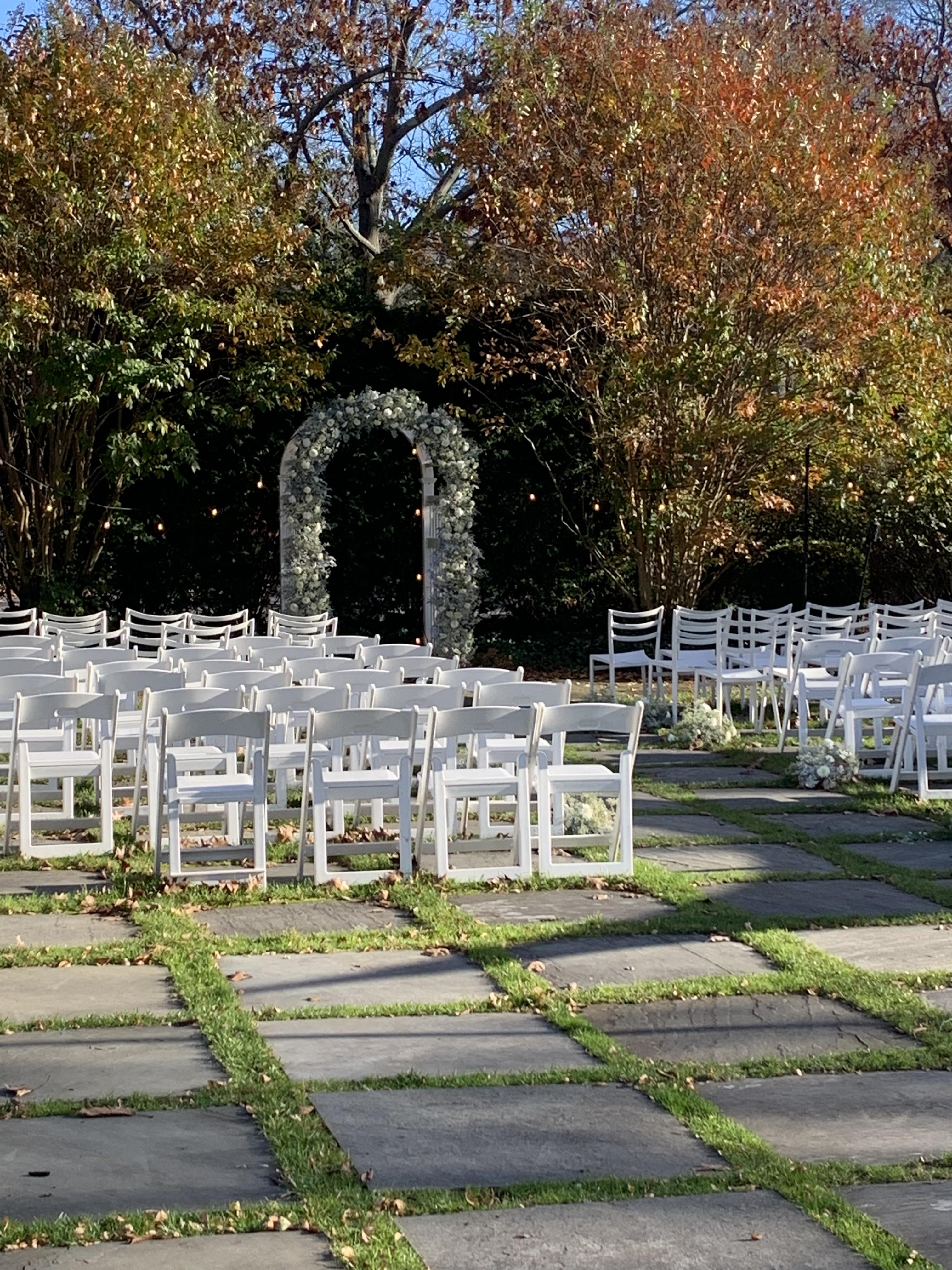 The Wedding Website of Kelly Bates and Jimmy Babcock