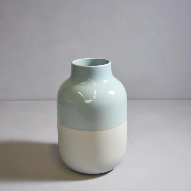 MOTEL A MIIO / Vase