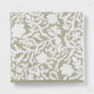 Performance Plus Bath Towel - Threshold™