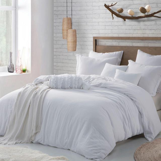 Swift Home Crinkle Pre-washed Microfiber Full/Queen Duvet Cover Set in White