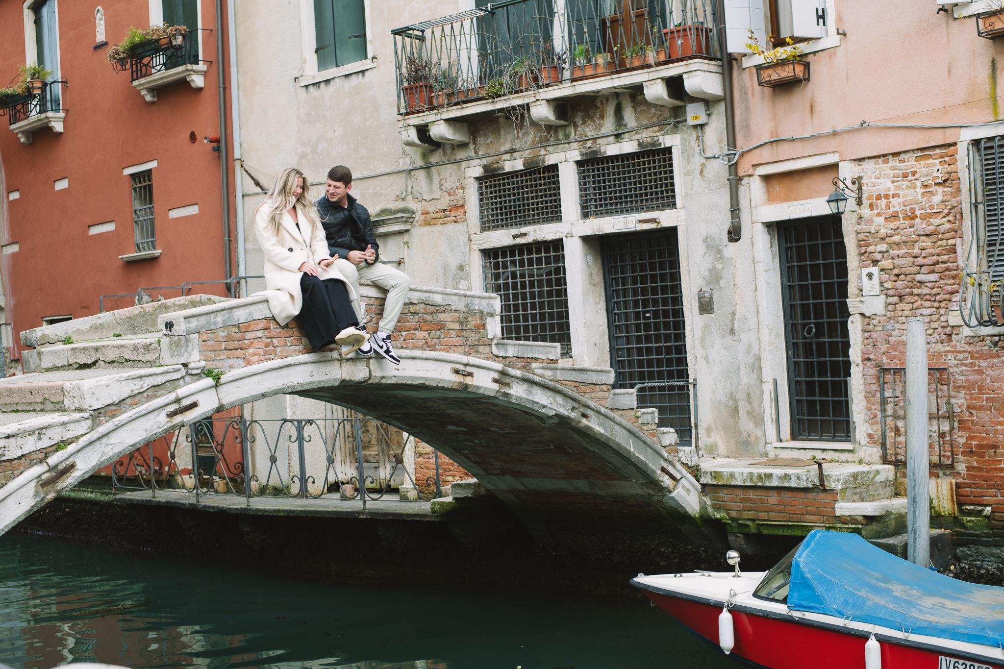 a9e1b498-6795-4faa-bff8-6f62385f584f