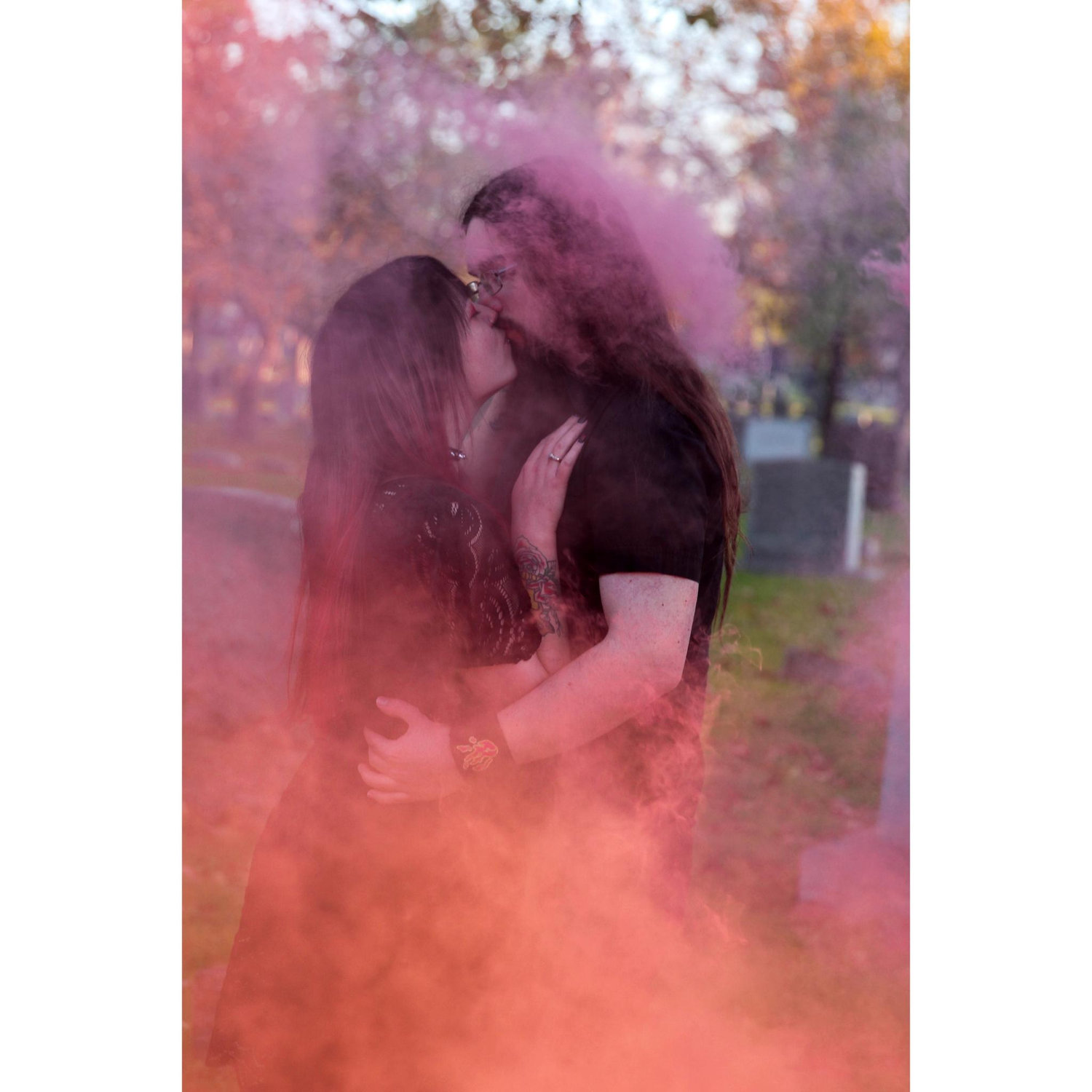 Engagement Photos 🖤
♡Location: Elmlawn Memorial Park
♡Photographer: Alyssa Knowlton, Lyssa Lee Photography