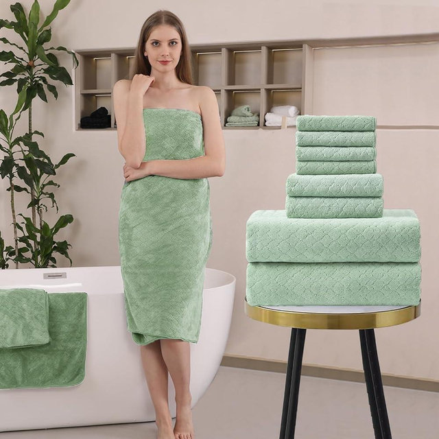8-Piece Green Bath Towels Set,2 Oversized Large Bath Towels Sheet,2 Hand Towels and 4 Washcloths - 600 GSM Soft Luxury Towel Set,Highly Absorbent Quick Dry Towel Collection for Bathroom,Hotel and Spa