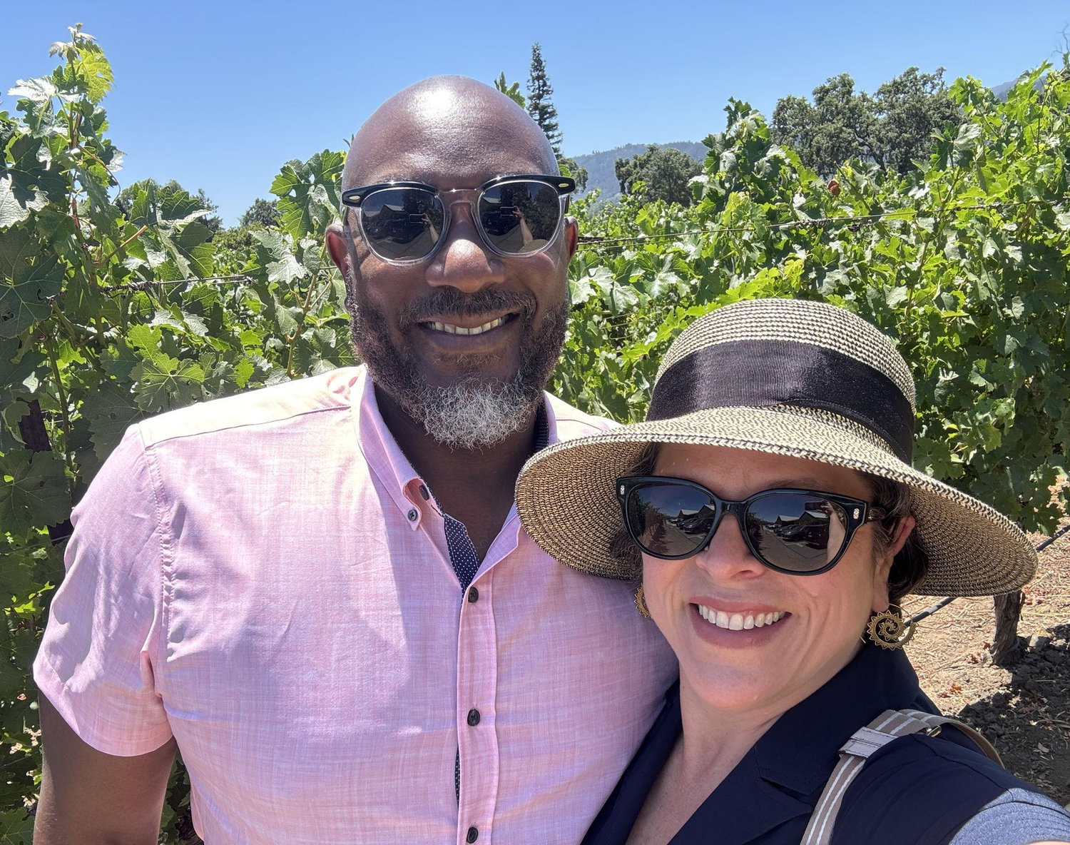 The Wedding Website of Michael Johnson and Jennifer Gregov