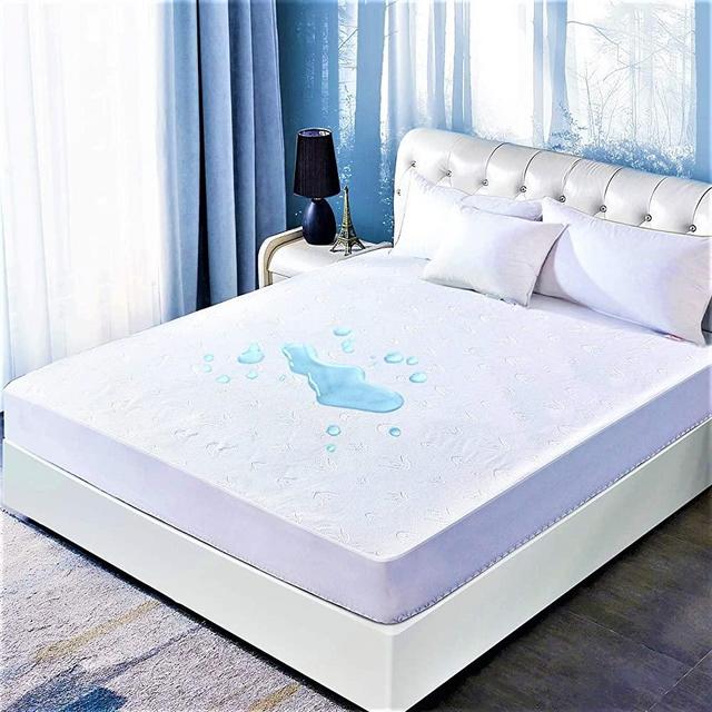DOWNCOOL Queen Mattress Protector Cover, Ultra Soft Breathable Fitted Bamboo Mattress Protector