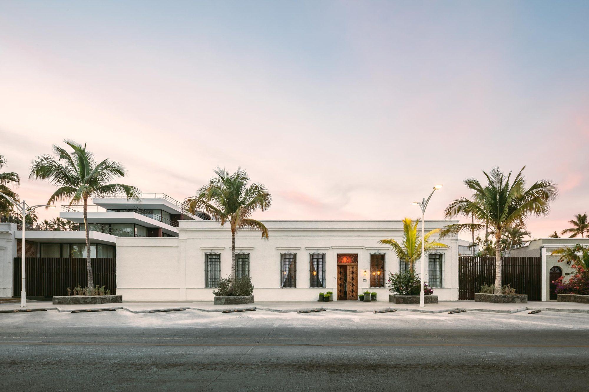 The Wedding Website of Garrett Scott Ball and Maria de la Paz Flores Córdova