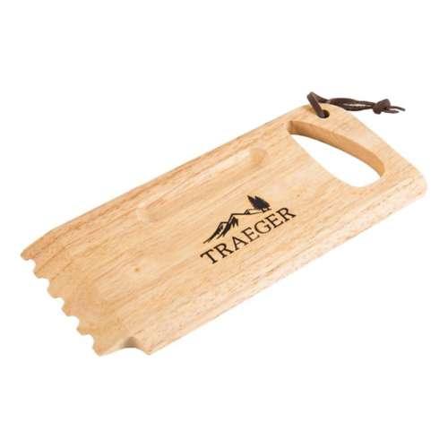 Traeger Wooden Grill Grate Scrape