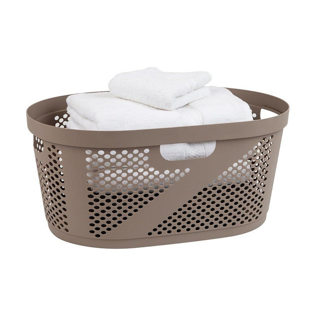 Mind Reader 40L Laundry Basket, Clothes Hamper, Premium Wicker Design, Plastic, 23"L x 14.5"W x 10.5"H, Tan