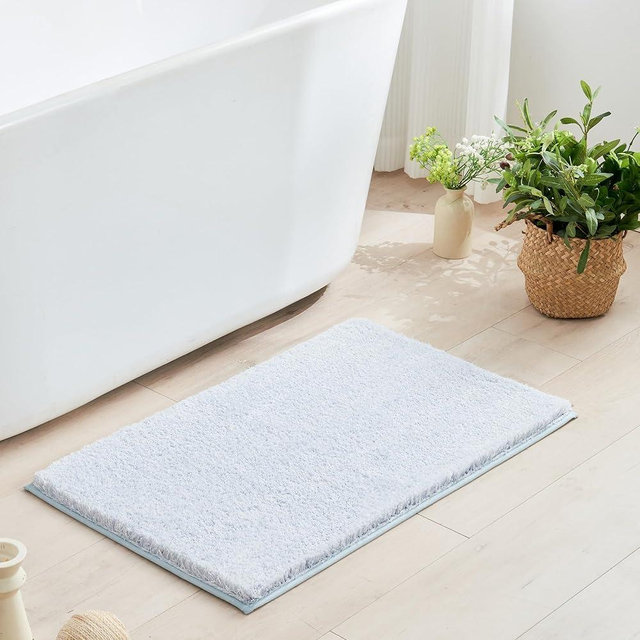 Douceur Sparkle Bath Mats for Bathroom Non Slip 23.5" X 15.5", Super Soft Microfiber Blue Bathroom Rugs Washable, Fluffy Absorbent Bath Rugs, Quick Dry Shower Mat Gifts, Blue and White