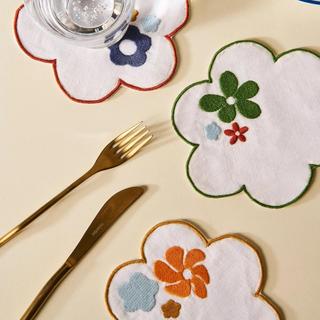 Floral Embroidered Coaster, Set of 4