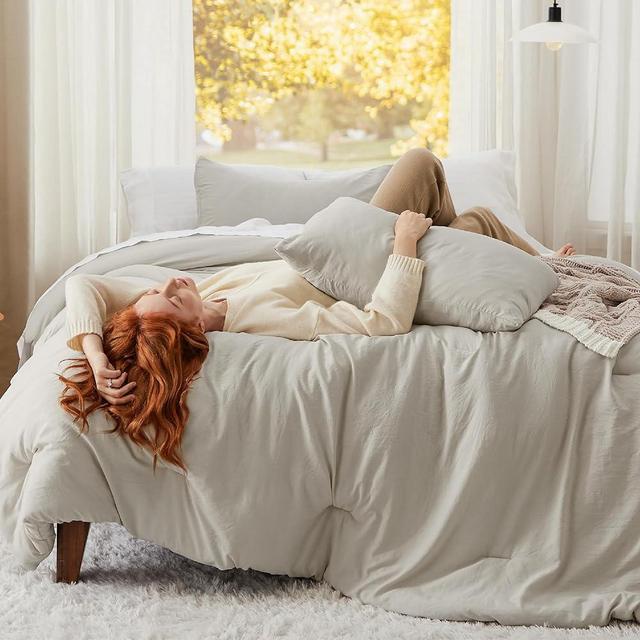 Bedsure California King Comforter Set, Beige Soft Prewashed Bed Comforter for All Seasons, 3 Pieces Warm Bedding Sets, 1 Lightweight Comforter (104"x96") and 2 Pillowcases (20"x36")