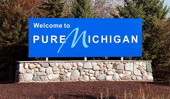 The Wedding Website of Avosuashi Akande and Esmond Epuna