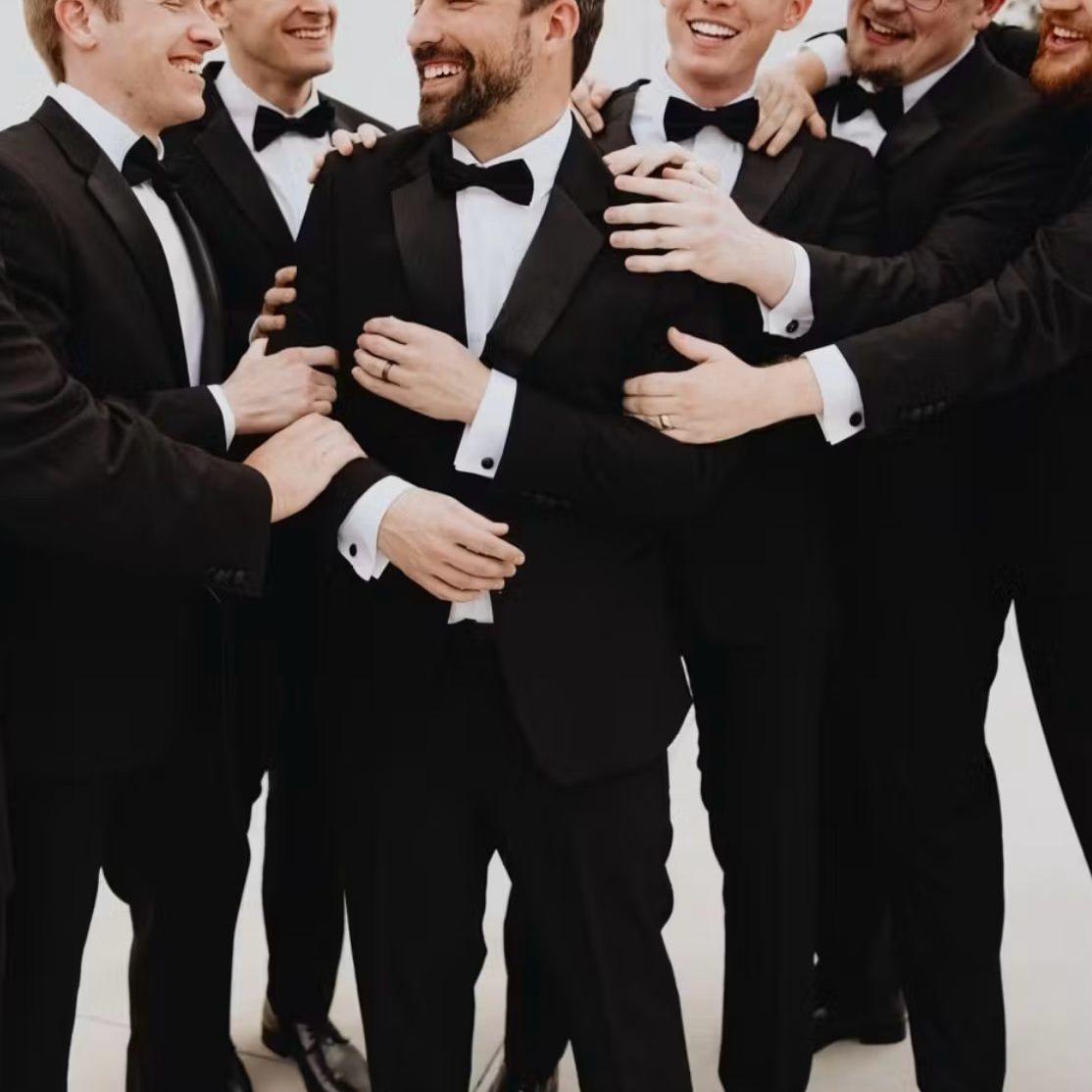 Guest Men Mood Board (navy or black suit)