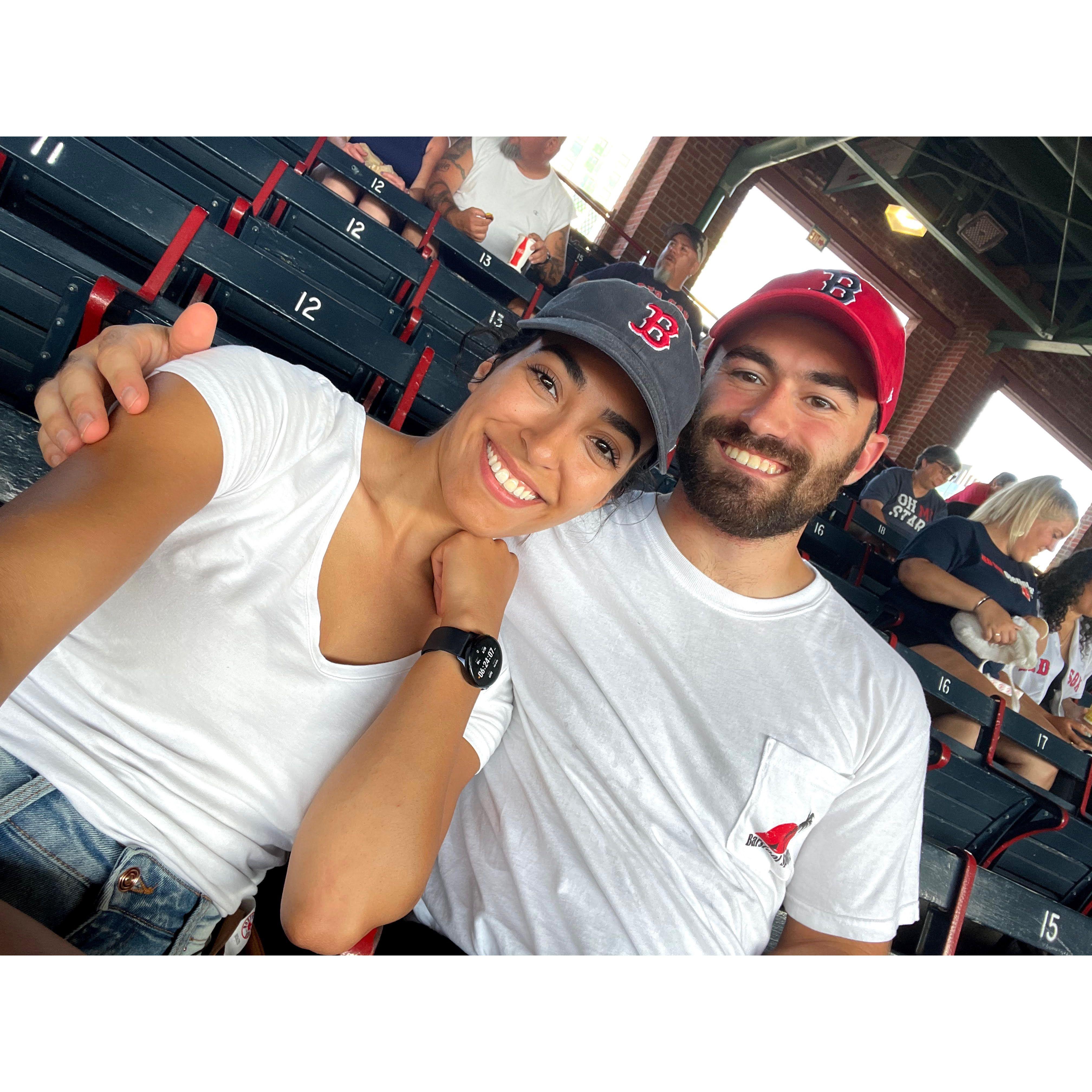 First baseball game as a couple :')