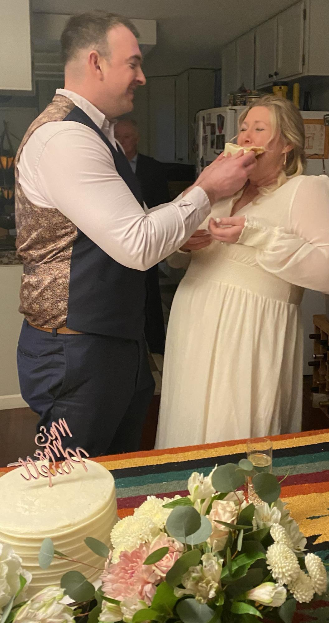 Lukas SMASHED the cake into Cami’s face… is anyone actually surprised? (Sorry our faces got completely cut out too!)