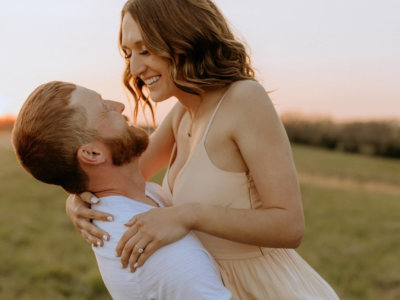 The Wedding Website of Savanna Presson and Cody Agee