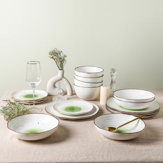 Christian Siriano Luma 16-Piece Dinnerware Set, Service for 4
