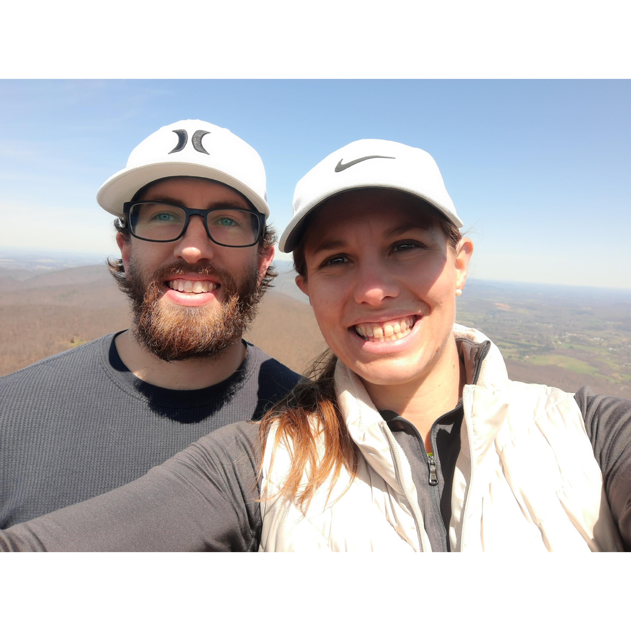 Humpback Rock hike - April '21