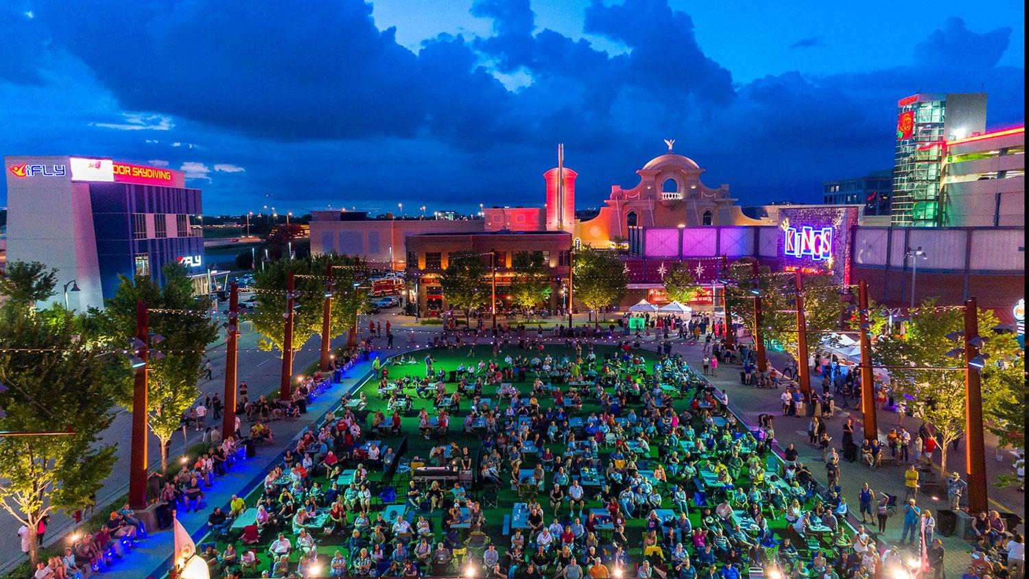 The Wedding Website of Julissa Santoy and Jason Gold