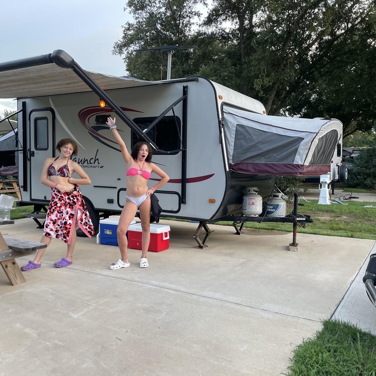 Camping at Splash RV Park! July 2022