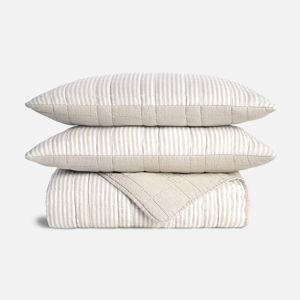 Washed European Linen Quilt in Oxford Stripe Oat Chambray, Queen Sized