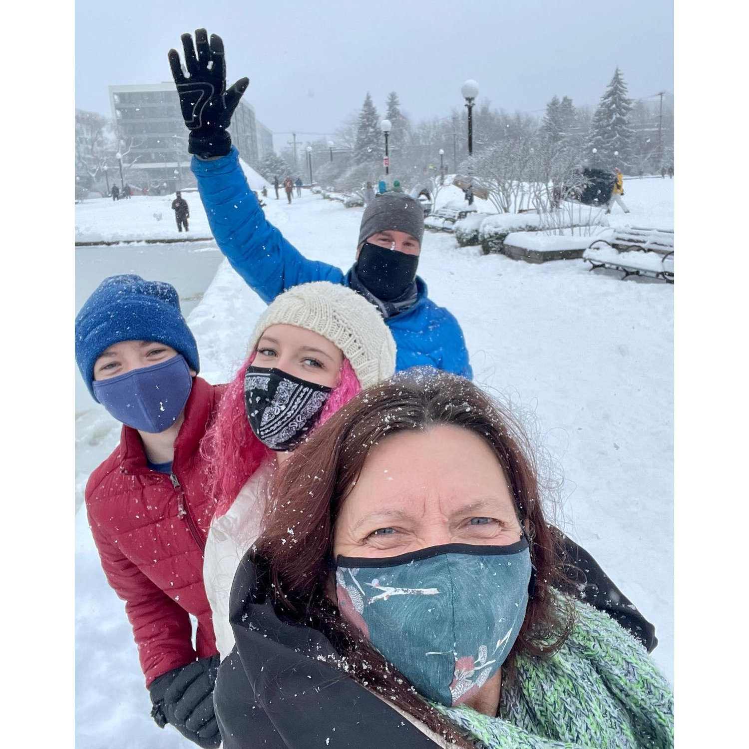 Snow fun in Cal Anderson Park with Hannah & Dylan- Feb 2021