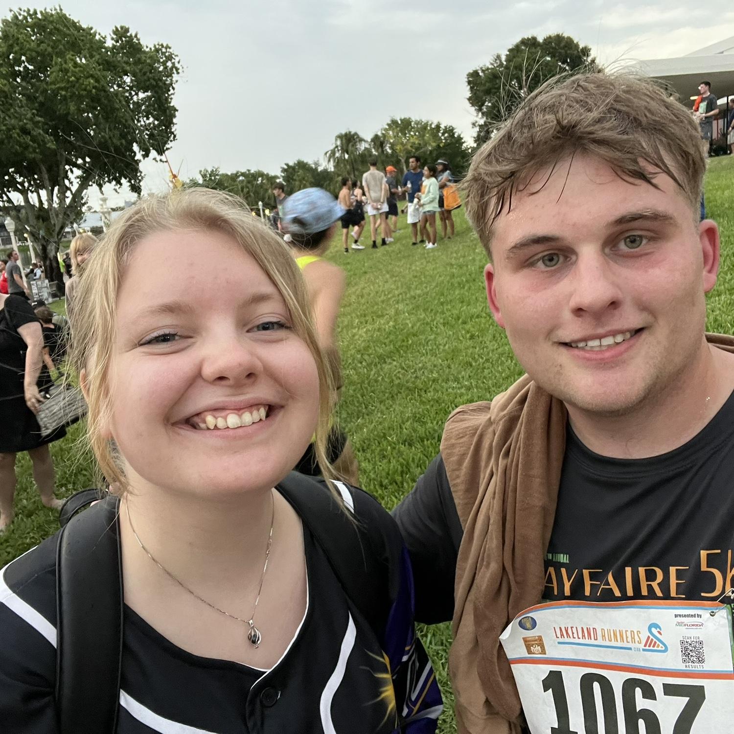 Anneliese waited for 43 minutes and 16 seconds for Taylor to run 3.1 miles.