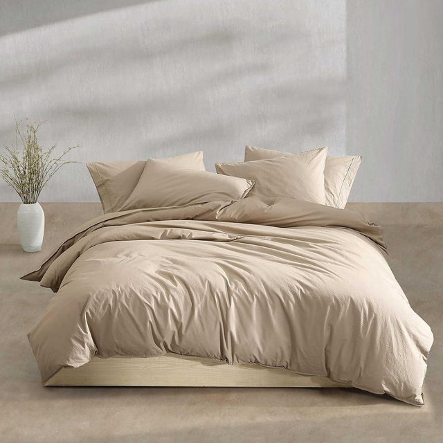 Calvin Klein - Queen Duvet Cover Set, Washed Cotton Percale Bedding, Luxuriously Soft Home Decor (Washed Percale Camel Brown, Queen)