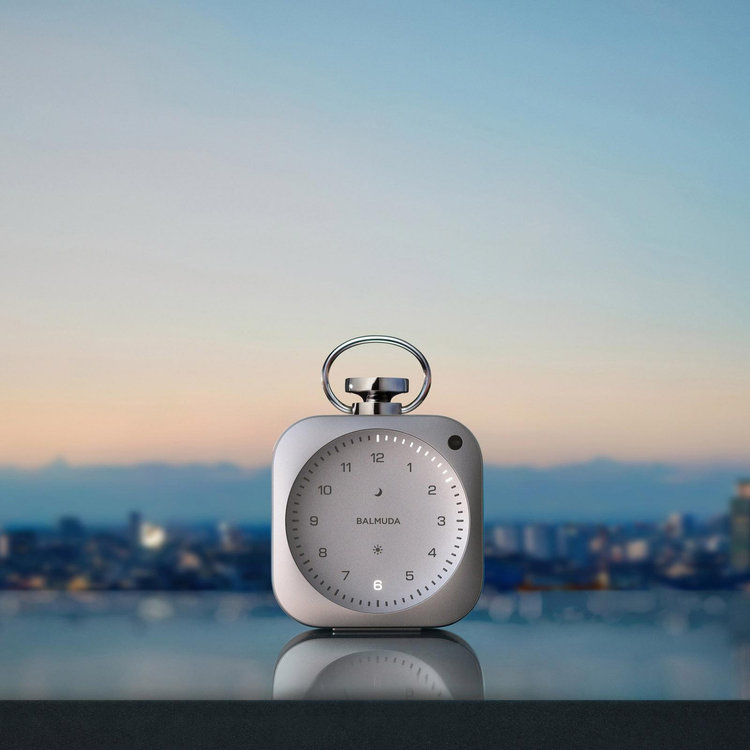 BALMUDA, The Clock | Zola
