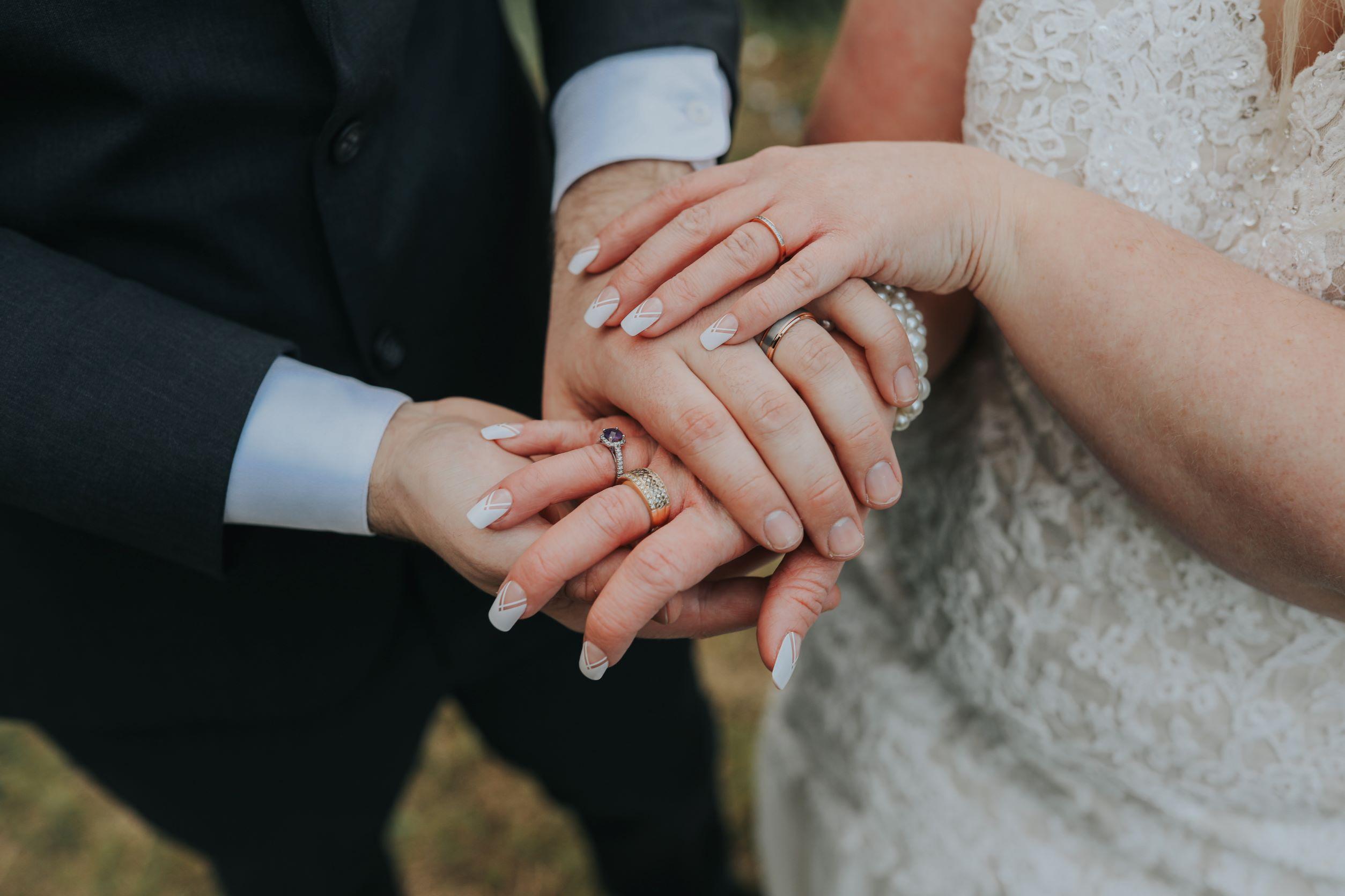 The Wedding Website of Alixis Sample and Austin Pruitt